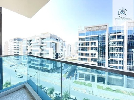 FANTASTIC 1BHK BRAND NEW APARTMENT WITH ONE MONTH FREE OFFER| BALCONY| PARKING