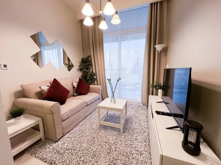 Stylish 1BR, Canal View, Business Bay