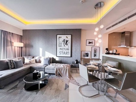 Lux 1Br near Downtown with Swimming Pool