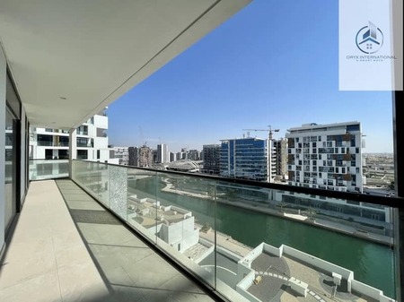 EXCELLENT & SPLENDID 2BHK APARTMENT | SEA VIEW | BALCONY | MAID ROOM | PARKING