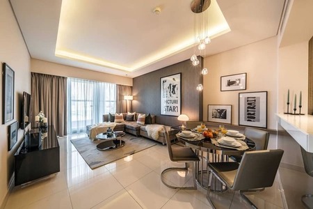 Lux 1Br Apt near Downtown with Swimming Pool