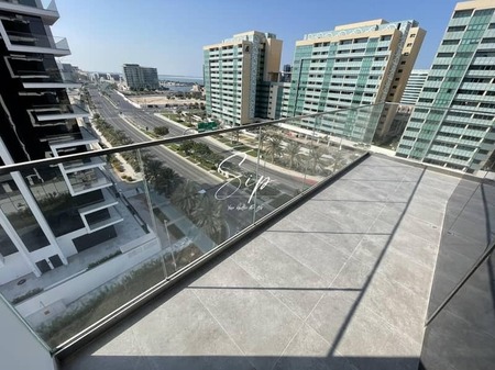 Modern Lifestyle & Perfect Location / Free