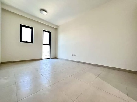 12 Payment | 1Bhk | gym | pool | Parking