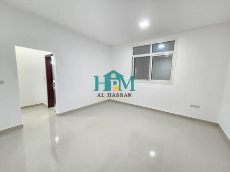 3Bhk at Ground Floor Separate Big Kitchen Near Market and Masjid In Family Villa