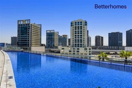 Spacious One Bed | Large Balcony | Bright apartment
