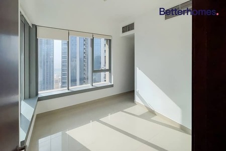 1 Br Unit | High floor | Pool & Sky View