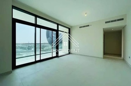 Amazing| 2 Bedrooms| Canal and Sea View |Brand New