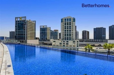 Spacious One Bed | Large Balcony | Bright apartment