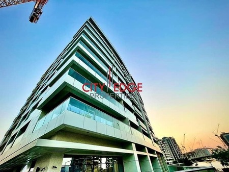 Luxurious 1 Br | Good Finishing | Vacant