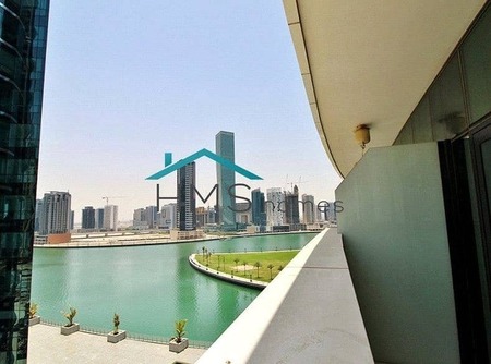 Bright & Spacious | Canal View | High Floor