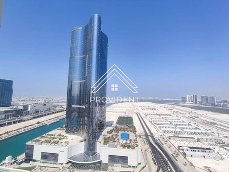 Luxurious Unit | Great Amenities | Prime Location!