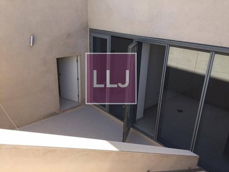 Front Yard | Directly access to beach | Move in now