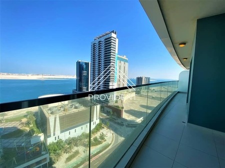 Classy Full Seaview Apartment with Huge Balcony !!