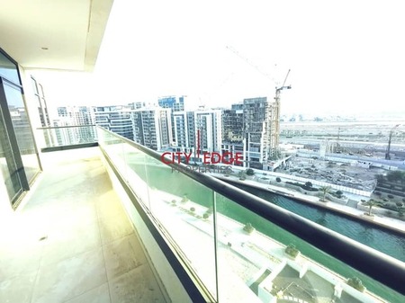 Spacious Unit | Canal View | Ready To Move