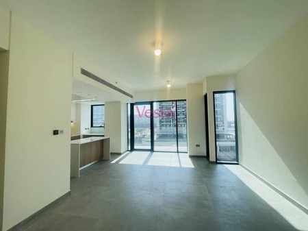 Canal view | spacious layout | great finishes | Large balcony