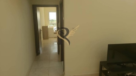FULLY FURNISHED I MODERN & SPACIOUS