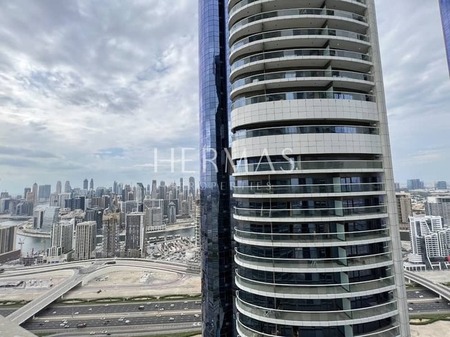 Ultra Luxury | Furnished | Skyline View | Monthly Option