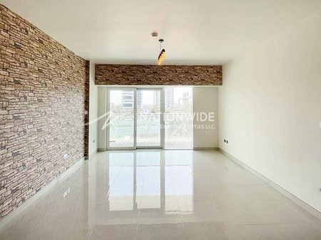 Convenient Lifestyle w/ Partial Canal View