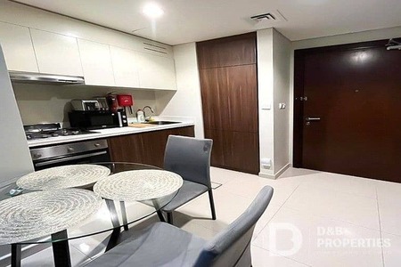 Burj Khalifa View | Vacant | Prime Location