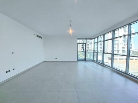 Spacious 2bhk apartment | Brand new building |