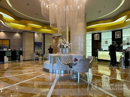 1/12 chqs Deluxe Furnished- Move In Today- Cour Jardin