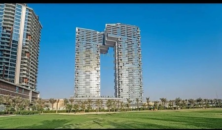 Brand New | Spacious Ultra Luxury Interior Design Quality | Close Metro