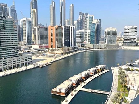 Canal & Burj Khalifa View | Vacant | Hamilton