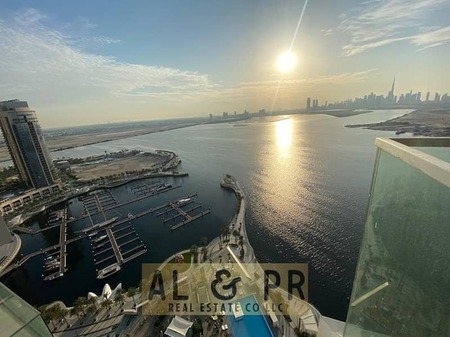 Sea & Burj Kalifa View I High Floor I With Balcony