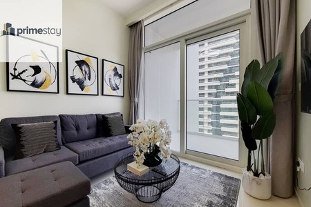 High Rise 1BR in Business Bay with a Canal View
