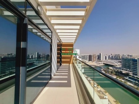 ICONIC LIVING . . !!!EXTRAORDINARY LOCATION . !!!2 BEDROOM APARTMENT