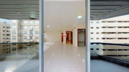 No Commission I Massive 4 Br I Prime Location